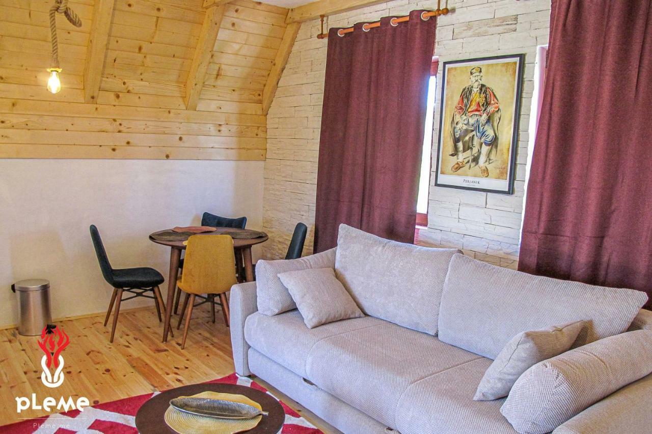 זבליאק Family Houses Pleme מראה חיצוני תמונה